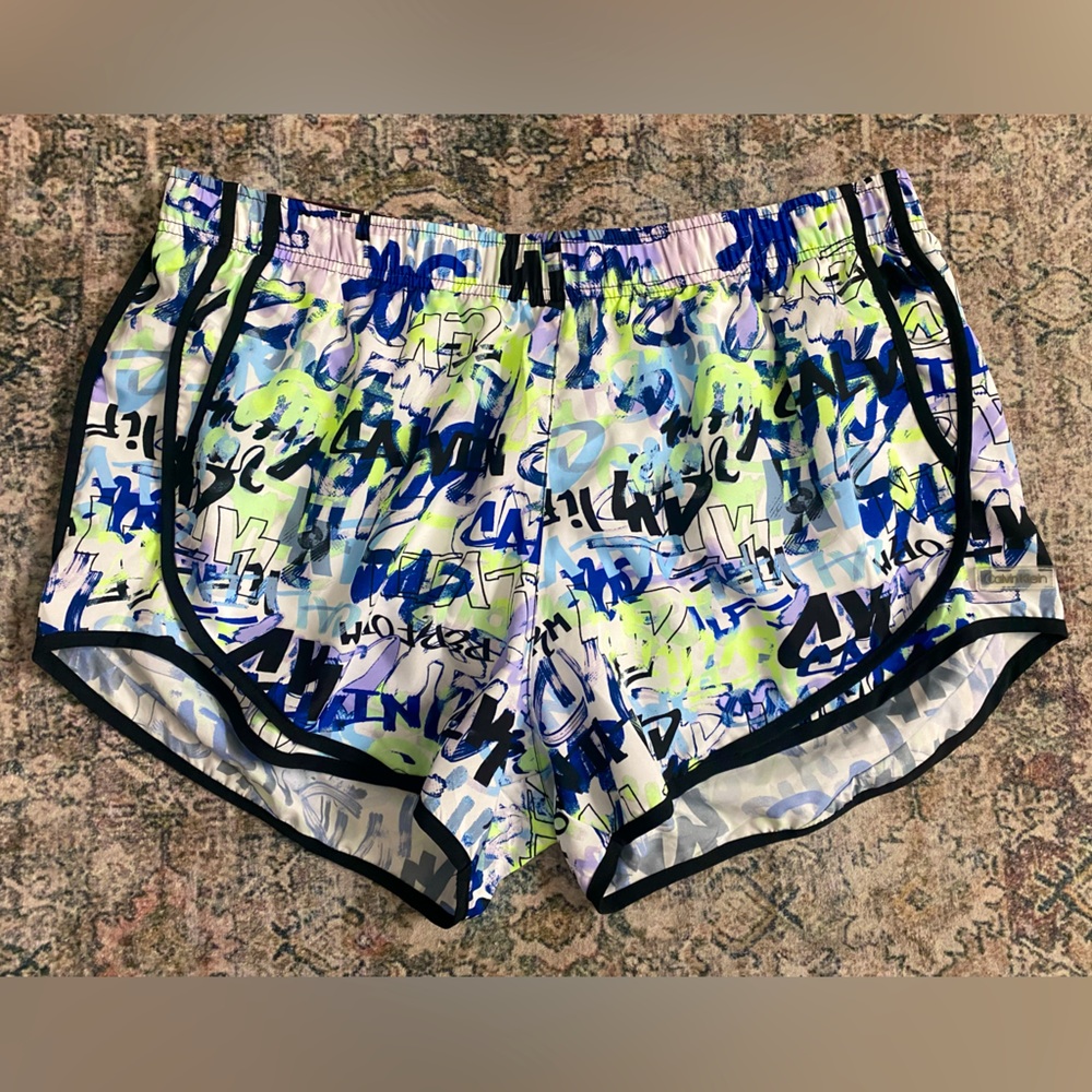 Calvin Klein Womens Running Shorts - Size XL